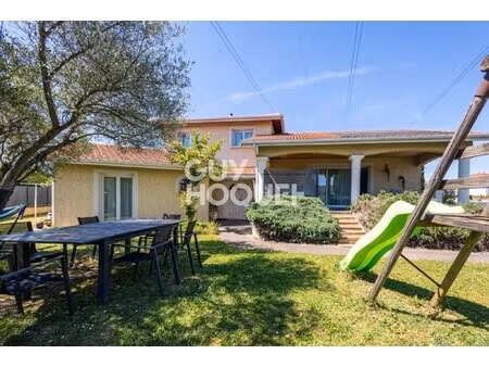 maison à louer de 5 pièces de 135 00 m²