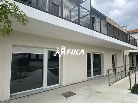 vente commerce belberaud 31450 41m²