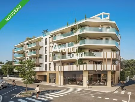 vente commerce cagnes sur mer 06800 120m²