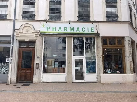 location commerce lyon 69003 77m²