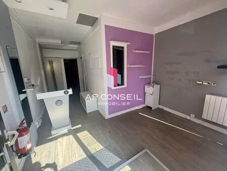location commerce le chesnay 78150 40m²
