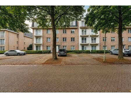 appartement te koop in malle met 2 slaapkamers