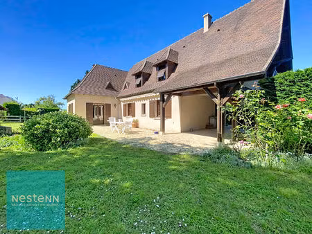 belle maison traditionnelle à vendre à amboise 6 pièce(s) 159.28 m2