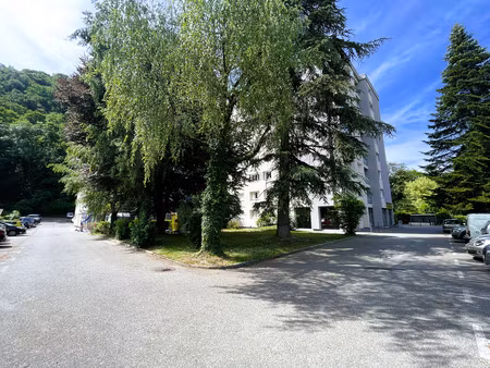 t3 dans résidence haut de gamme