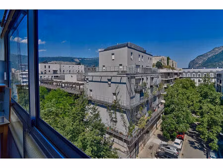 nouveau grenoble secteur calme rue maginot appartement t3 de 66 m²
