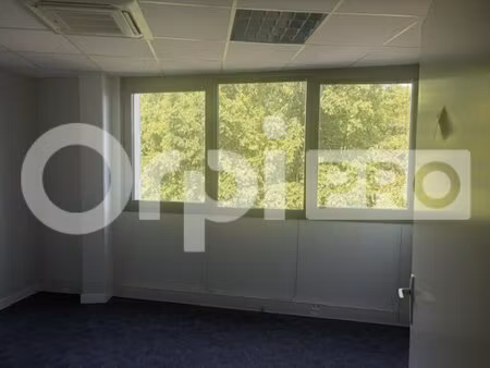 location bureaux 508 m²