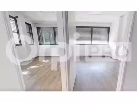 location bureaux civrieux-d’azergues 69380 43m²