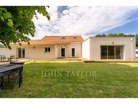 parentis-en-born - maison et gîtes - john taylor