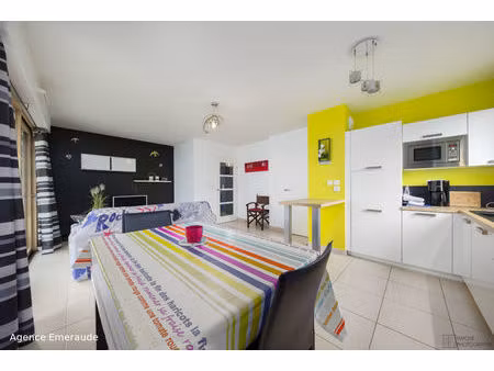 a louer  un appartement meublé en rez-de-jardin à dinard 2 pièce(s) 47 65 m2 de septembre 