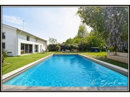 propriété à vendre 7 pièces benesse maremne (40) au calme avec dépendance
