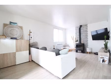 à vendre à solers maison 5 pièces