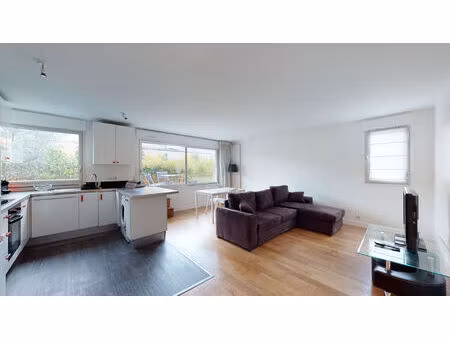 location appartement 3 pièces  68.26m²  asnières