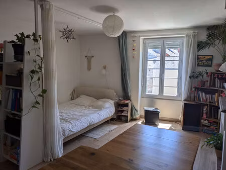 location appartement 1 pièce  30.20m²  rochefort