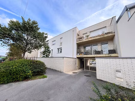 location appartement 3 pièces  58.43m²  reims