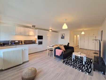 chambre meublée dans t5 de 96.96m2 tours colocation