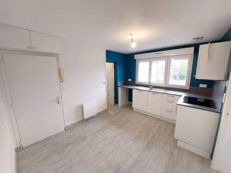 location appartement 2 pièces  27.13m²  villiers