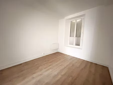 location appartement 1 pièce  24.95m²  caen