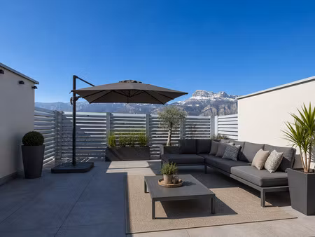 appartement t4 terrasse et garage