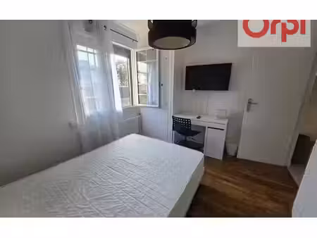location maison  269.46 m² t-1 à sainte-geneviève-des-bois  569 €