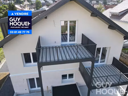 appartement t3 dernier etage avec parking et terrasse
