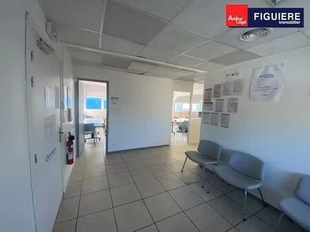location bureaux 130 m² à 300 m²