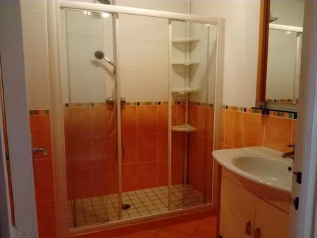 location appartement 2 pièces 57 m² à clermont-ferrand (63000)