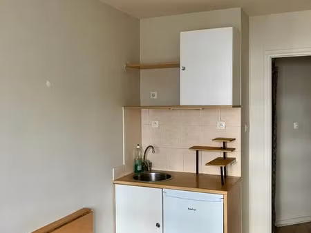 location appartement 1 pièce 17 m² à strasbourg (67000)