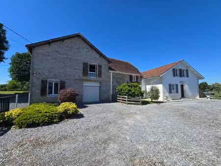 maison de 198 m² sur un terrain de 1 500 m²