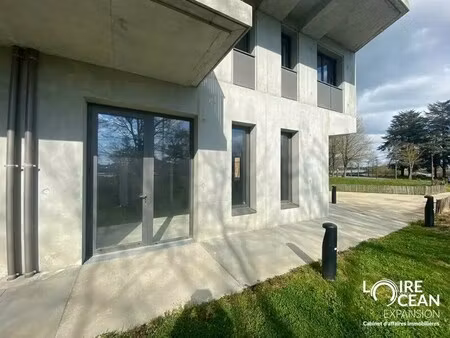 vente commerce nantes 44000 103m²