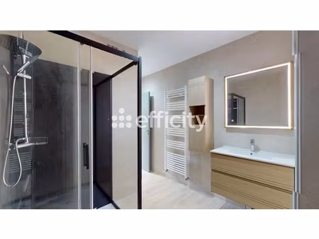 maison 6 pièces - 156 m²