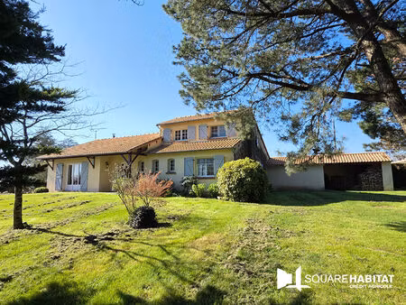 a 5 mn de maulévrier - en exclusivite - belle maison indépendante de 163 m² sur un terrain