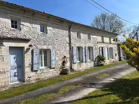 vente maison 9 pièces 261 m² à romegoux (17250)  384 000 €