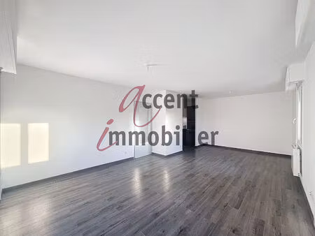 appartement cheval blanc 3 pièce(s) 67.65 m2