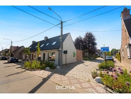 huis te koop in roeselare met 3 slaapkamers