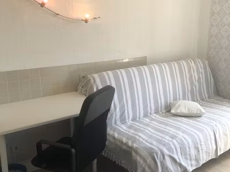 maison à louer à chaussée de wavre etterbeek (vbe31717)