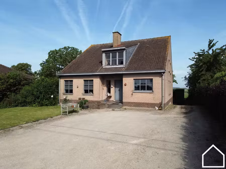 huis te koop in sint-jan met 7 slaapkamers