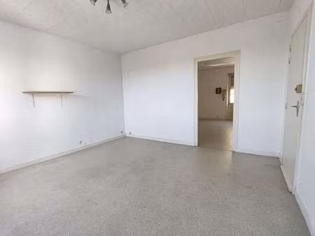 vente appartement 3 pièces à saint-laurent-de-la-plaine (49290) : à vendre 3 pièces / 68m²