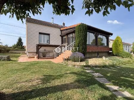 vente maison à saint-pierre-montlimart (49110) : à vendre / 141m² saint-pierre-montlimart