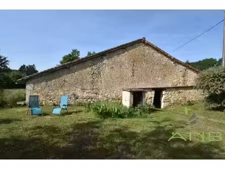 grange à réhabiliter