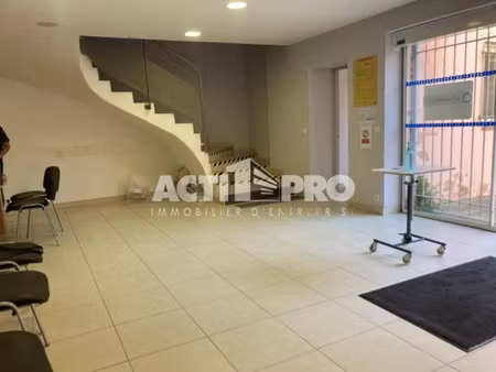 location local commercial 340m2 perpignan 66000 - 3500 € - surface privée