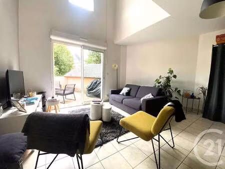 location appartement 3 pièces meublé à laval (53000) : à louer 3 pièces meublé / 78m² lava
