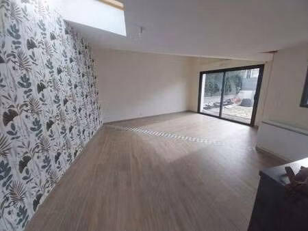 location maison à saint-sébastien-sur-loire douet (44230) : à louer / 68m² saint-sébastien