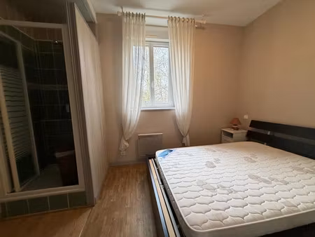 location appartement 2 pièces 32m2 reims 51100 - 558 € - surface privée