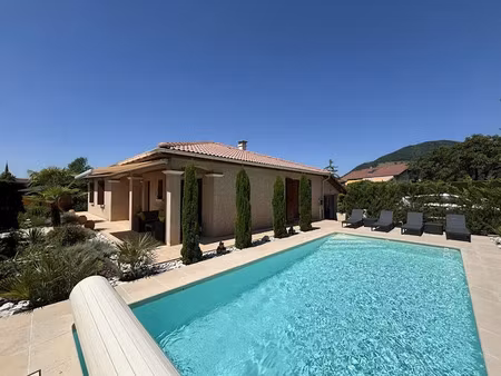 vente villa 5 pièces 113.79 m² à saint-etienne-de-crossey (38960)  439 000 €