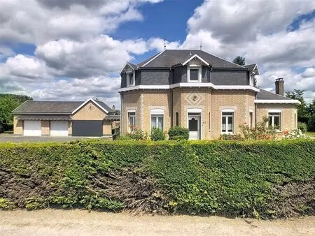 maison à vendre avec garage et 4 chambres   momignies (vbe31510)