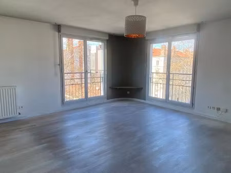 appartement t4