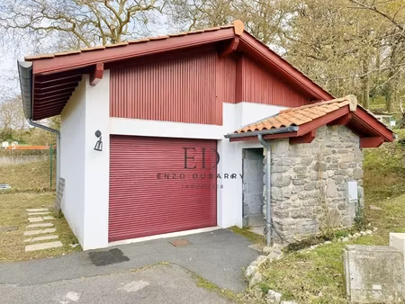 parking - 22 m²