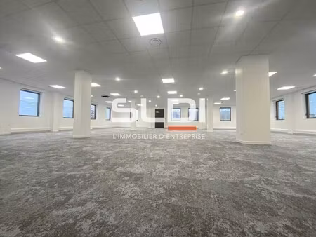 vente bureaux 295 m² à 629 m²