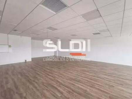 vente bureaux 168 m²