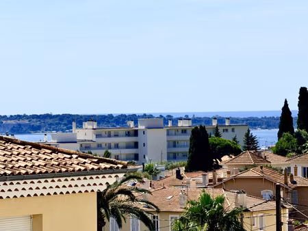 cannes 4p de 103m2 au clame vue mer proche toutes commodites à 5mn du centre